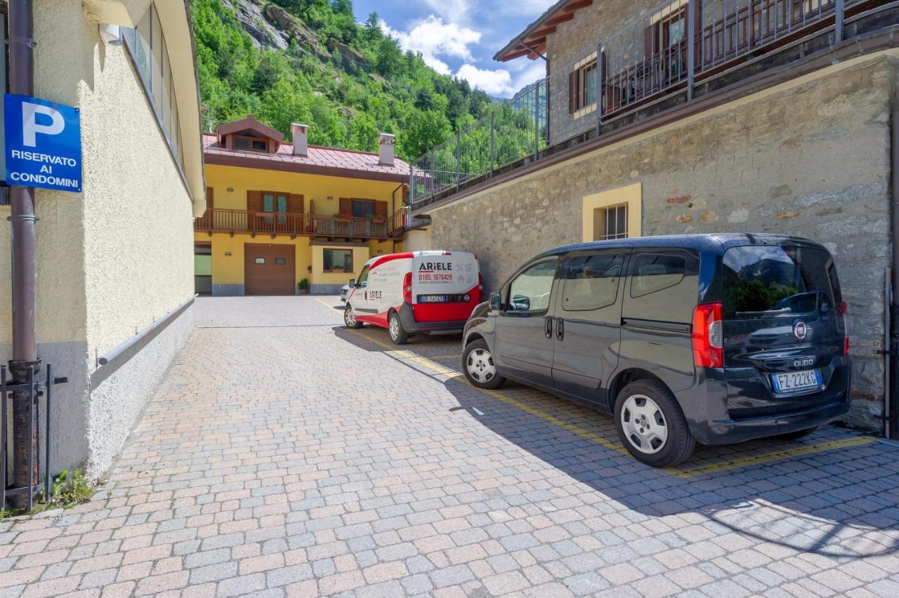 Chalet Pontal 7 - Relax E Vista Sulle Montagne - Cour 0144 Courmayeur Exterior photo